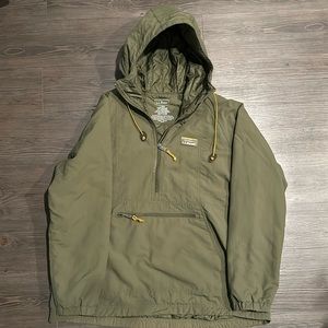 Like new LL Bean Womens Anorak Sz. L Petite